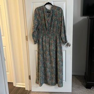 Plus Size Green Floral Dress 👗